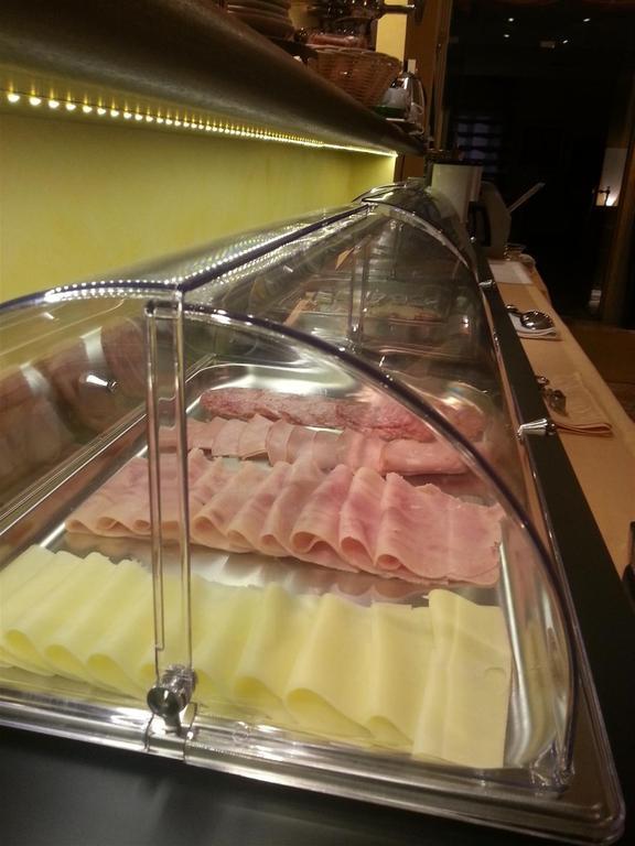 Nuovo Albergo Кьети Экстерьер фото